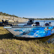 bateau sur lac